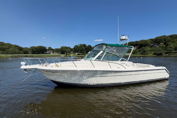 Dolcetto 28ft Pursuit Yacht For Sale