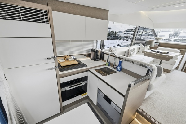 Imagine 52ft Prestige Yacht For Sale