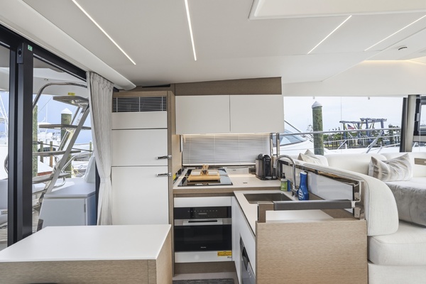 Imagine 52ft Prestige Yacht For Sale