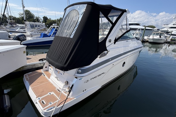 28ft Regal Yacht For Sale