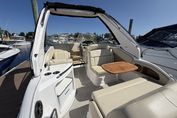 28ft Regal Yacht For Sale