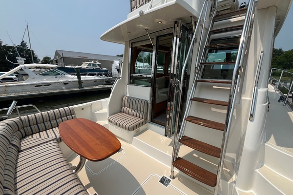 Inve ted 42ft Sabre Yacht For Sale