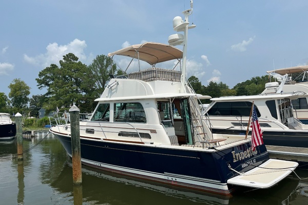 Inve ted 42ft Sabre Yacht For Sale
