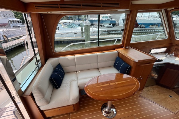 Inve ted 42ft Sabre Yacht For Sale
