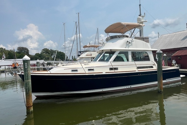 2018 Sabre 42