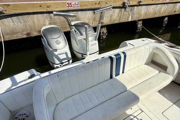 37ft Intrepid Yacht For Sale