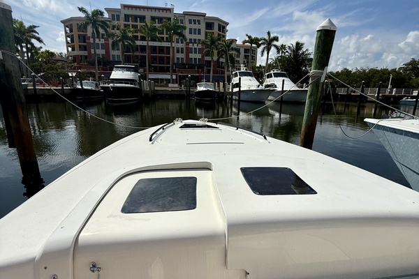 37ft Intrepid Yacht For Sale