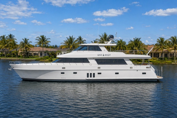 ONE SHOT 90ft Ocean Alexander Yacht For Sale