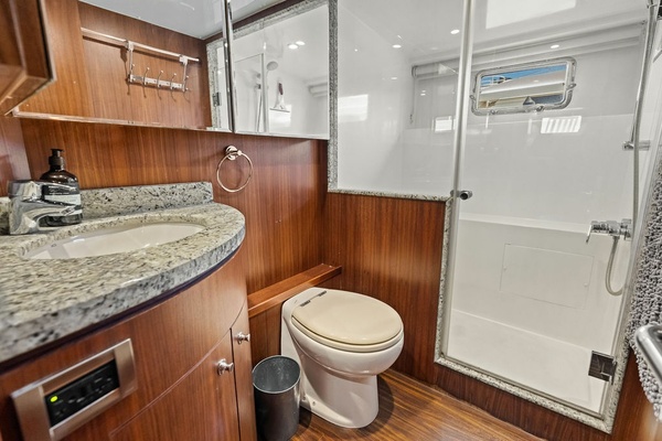 ONE SHOT 90ft Ocean Alexander Yacht For Sale