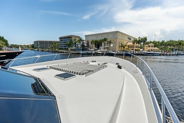 ONE SHOT 90ft Ocean Alexander Yacht For Sale