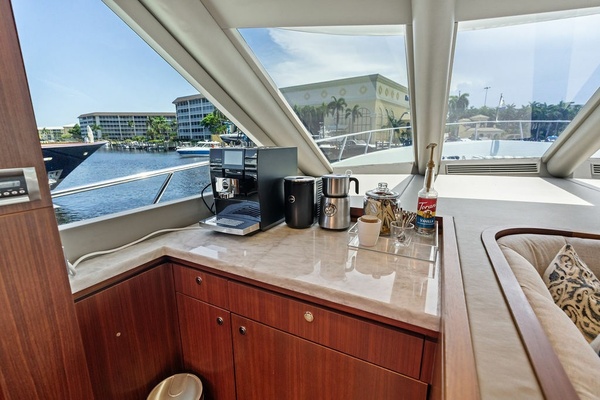 ONE SHOT 90ft Ocean Alexander Yacht For Sale