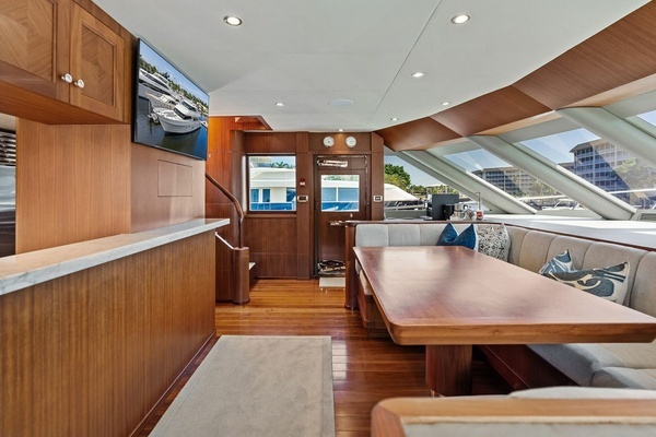 2012 Ocean Alexander 90