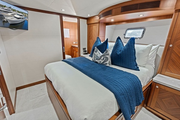 ONE SHOT 90ft Ocean Alexander Yacht For Sale