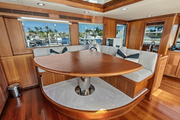 ONE SHOT 90ft Ocean Alexander Yacht For Sale