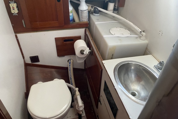 42ft Allied Yacht For Sale
