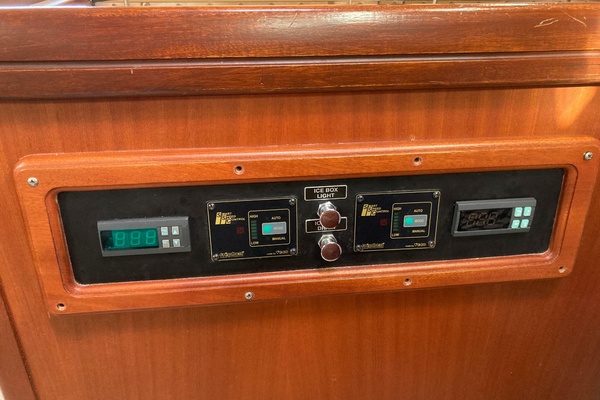 Chimera 37ft Island Packet Yacht For Sale