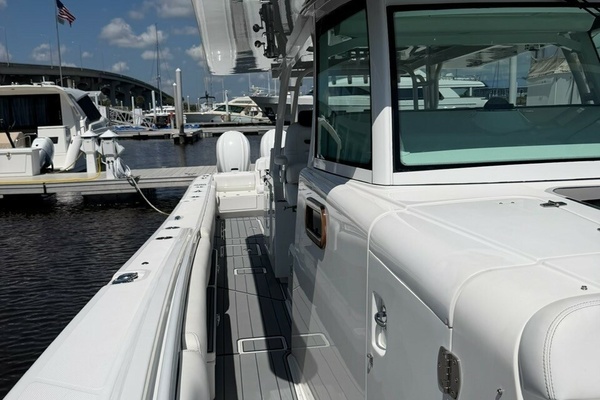 DC 53ft HCB Yacht For Sale