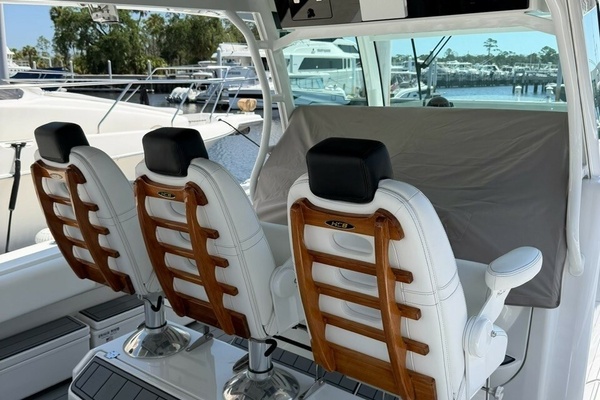 DC 53ft HCB Yacht For Sale