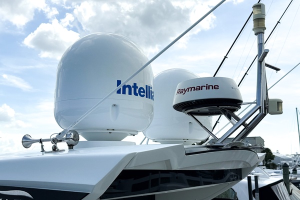 48ft Galeon Yacht For Sale
