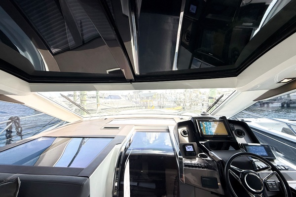 48ft Galeon Yacht For Sale