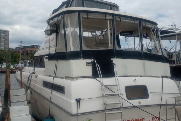 40ft Silverton Yacht For Sale