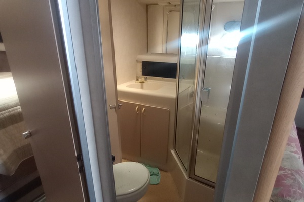 40ft Silverton Yacht For Sale