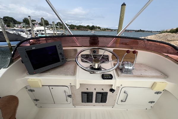31ft Bertram Yacht For Sale