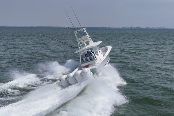 41ft Regulator Yacht For Sale