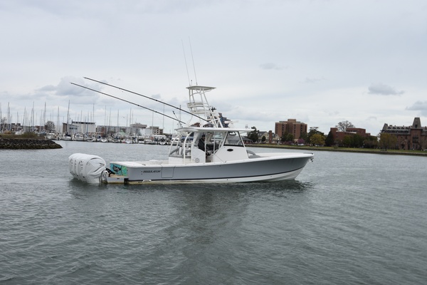 41ft Regulator Yacht For Sale