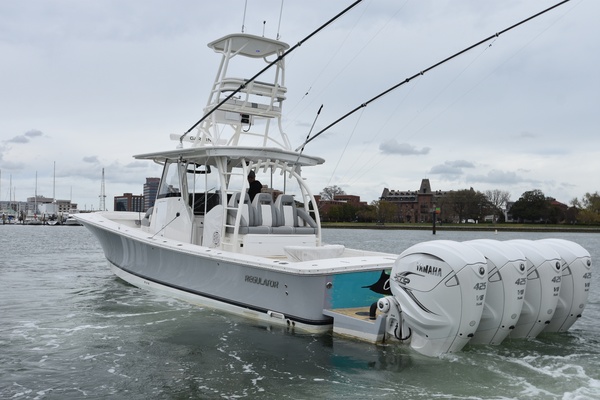 41ft Regulator Yacht For Sale