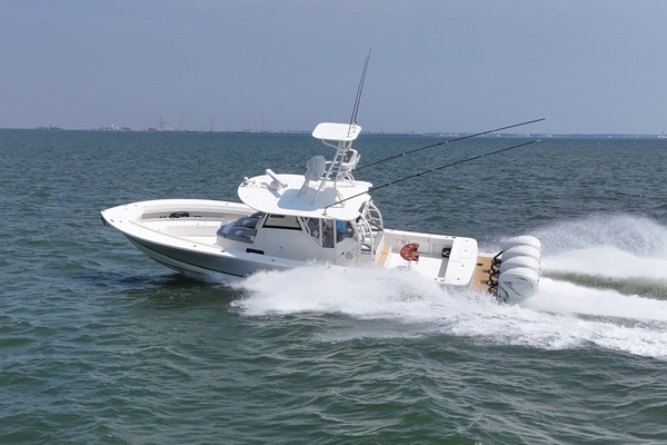 41ft Regulator Yacht For Sale