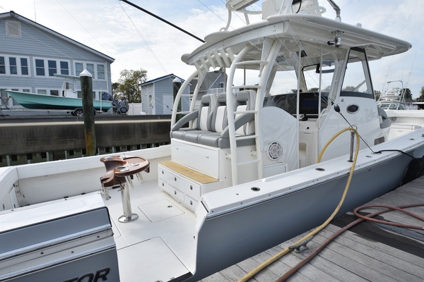 41ft Regulator Yacht For Sale