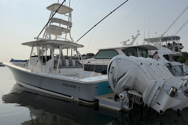 41ft Regulator Yacht For Sale