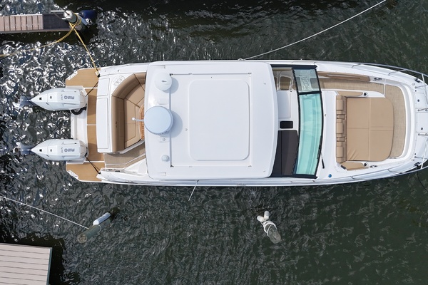 At Last  32ft Sea Ray Yacht For Sale