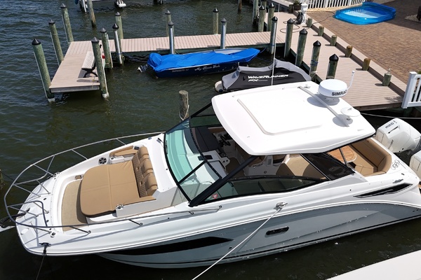 At Last  32ft Sea Ray Yacht For Sale
