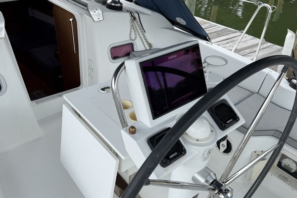 Mystique 37ft Beneteau Yacht For Sale