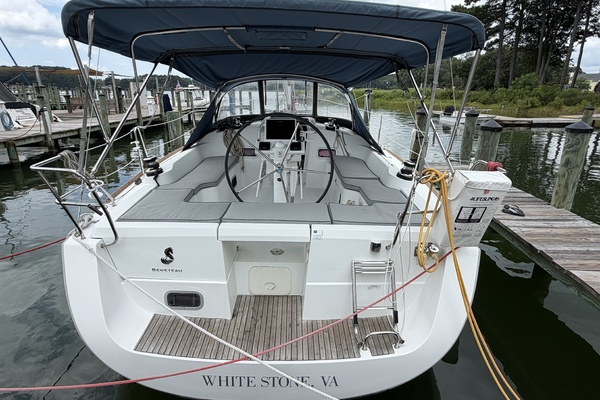 Mystique 37ft Beneteau Yacht For Sale