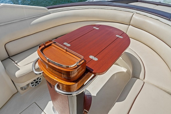 2006 Riva 33