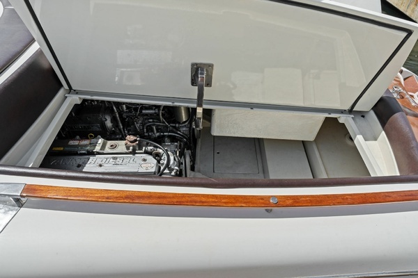 2006 Riva 33