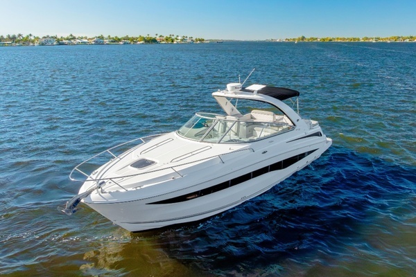 2013 Sea Ray 37