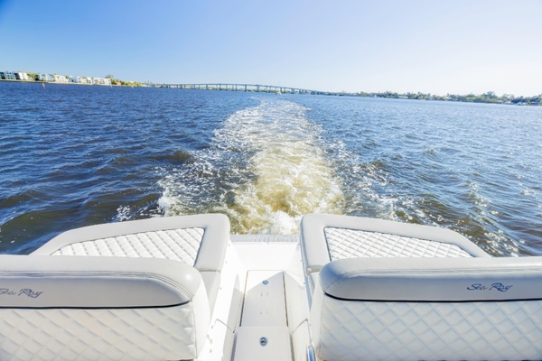 37ft Sea Ray Yacht For Sale