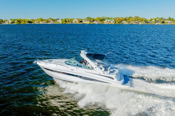37ft Sea Ray Yacht For Sale