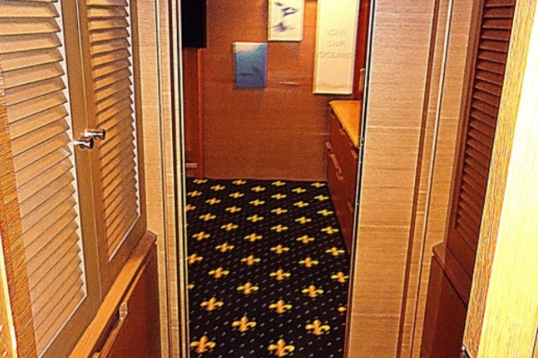 100ft Azimut Yacht For Sale