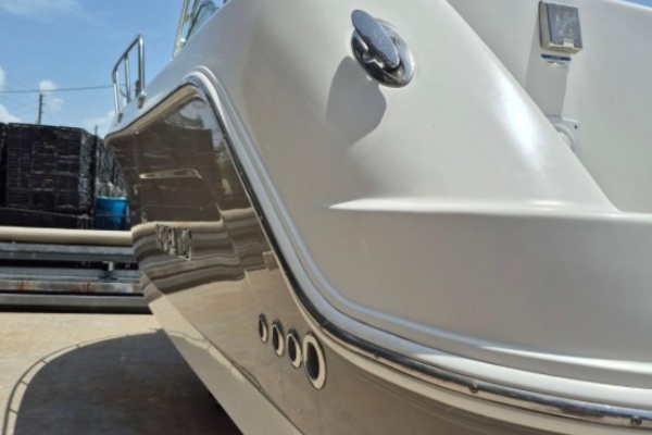 30ft Robalo Yacht For Sale