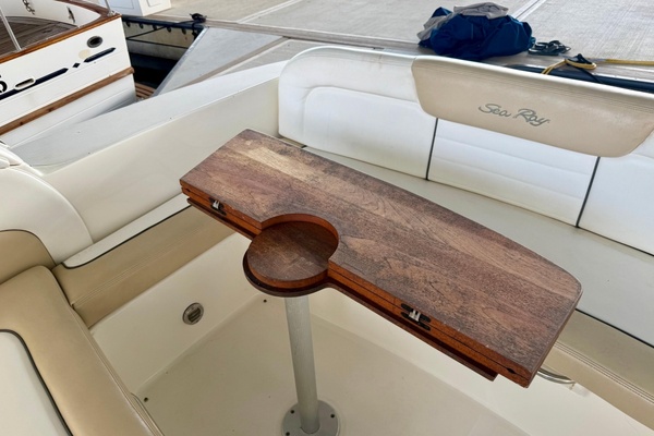 35ft Sea Ray Yacht For Sale