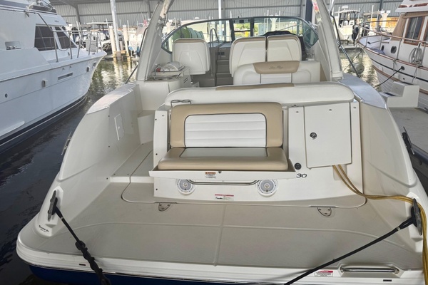 35ft Sea Ray Yacht For Sale