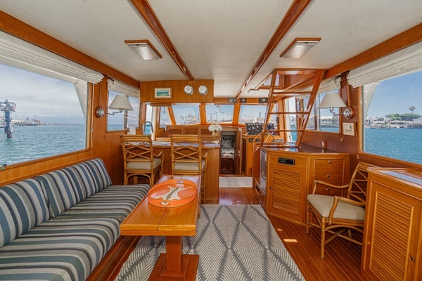 Offshore Yachts Sedan Yacht For Sale