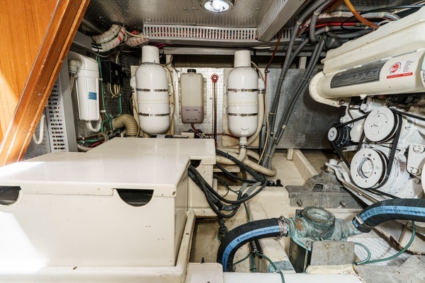 Offshore Yachts Sedan Yacht For Sale