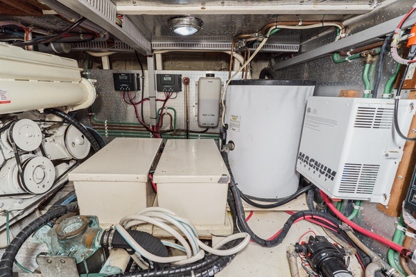 Offshore Yachts Sedan Yacht For Sale