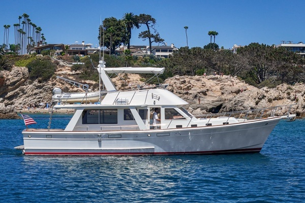 Offshore Yachts Sedan Yacht For Sale